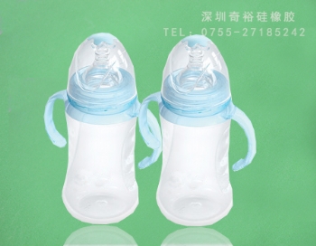 硅膠奶瓶